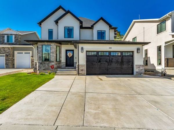 230 E VISTA WAY , North Salt Lake, UT 84054