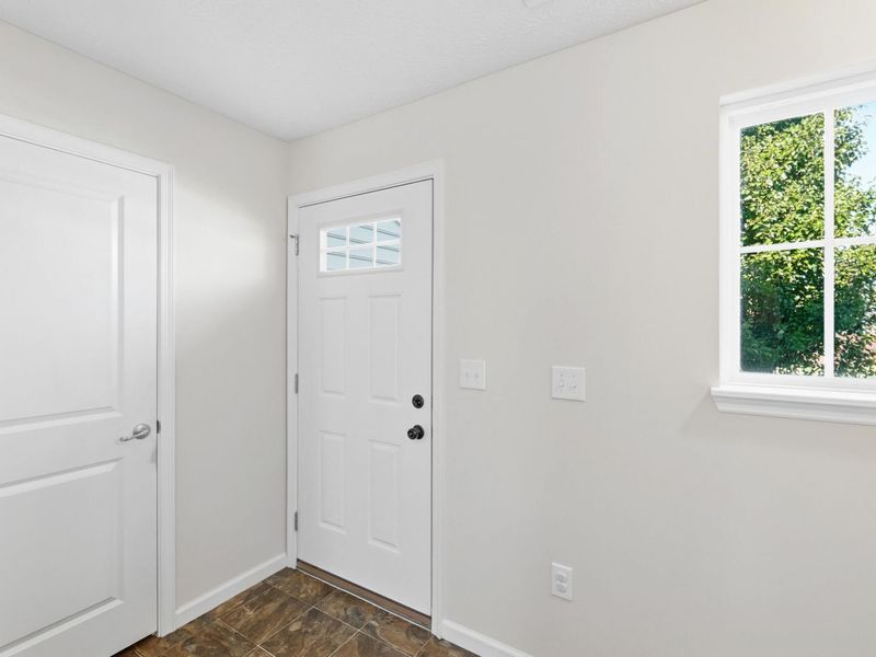 196 Rapids Drive, Fairborn, OH 45324 Photo 6