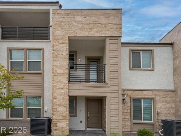 902 Bronzite Street, Henderson, NV 89011