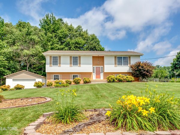 142 Highland Drive, Corryton, TN 37721