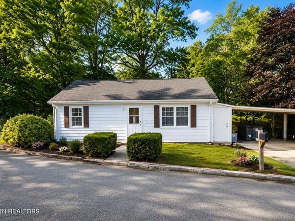 108 Ridgewood Rd, Harriman, TN 37748