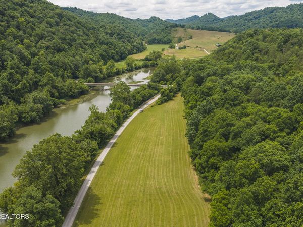 150 AC Big Springs Rd, Eidson, TN 37731