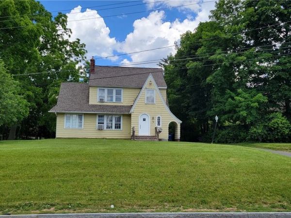 3202 W Genesee Street , Syracuse, NY 13219