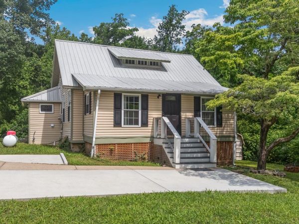 4675 University Drive, Collegedale, TN 37363