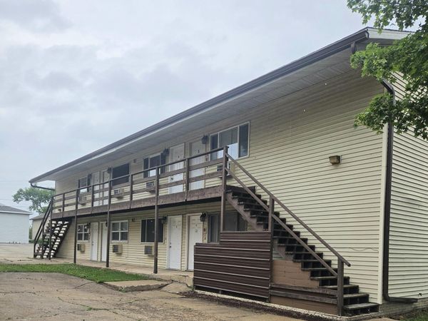 425 10th St N, La Crosse, WI 54601