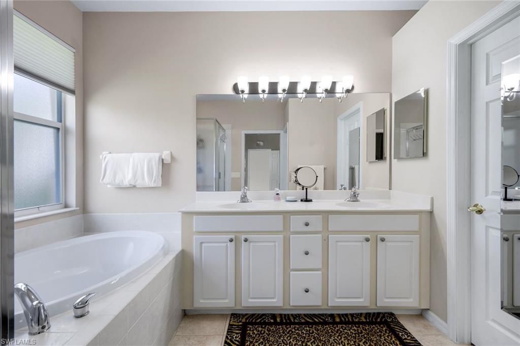 9830 Mar Largo Cir, Fort Myers, FL 33919 Photo