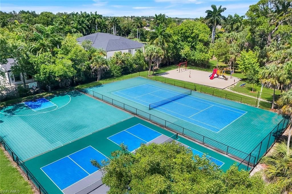 9830 Mar Largo Cir, Fort Myers, FL 33919 Photo