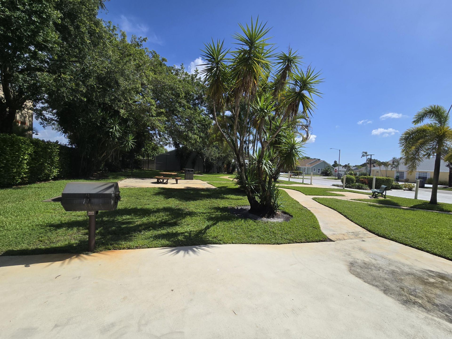 1530 Royal Forest Court, West Palm Beach, FL 33406 Photo