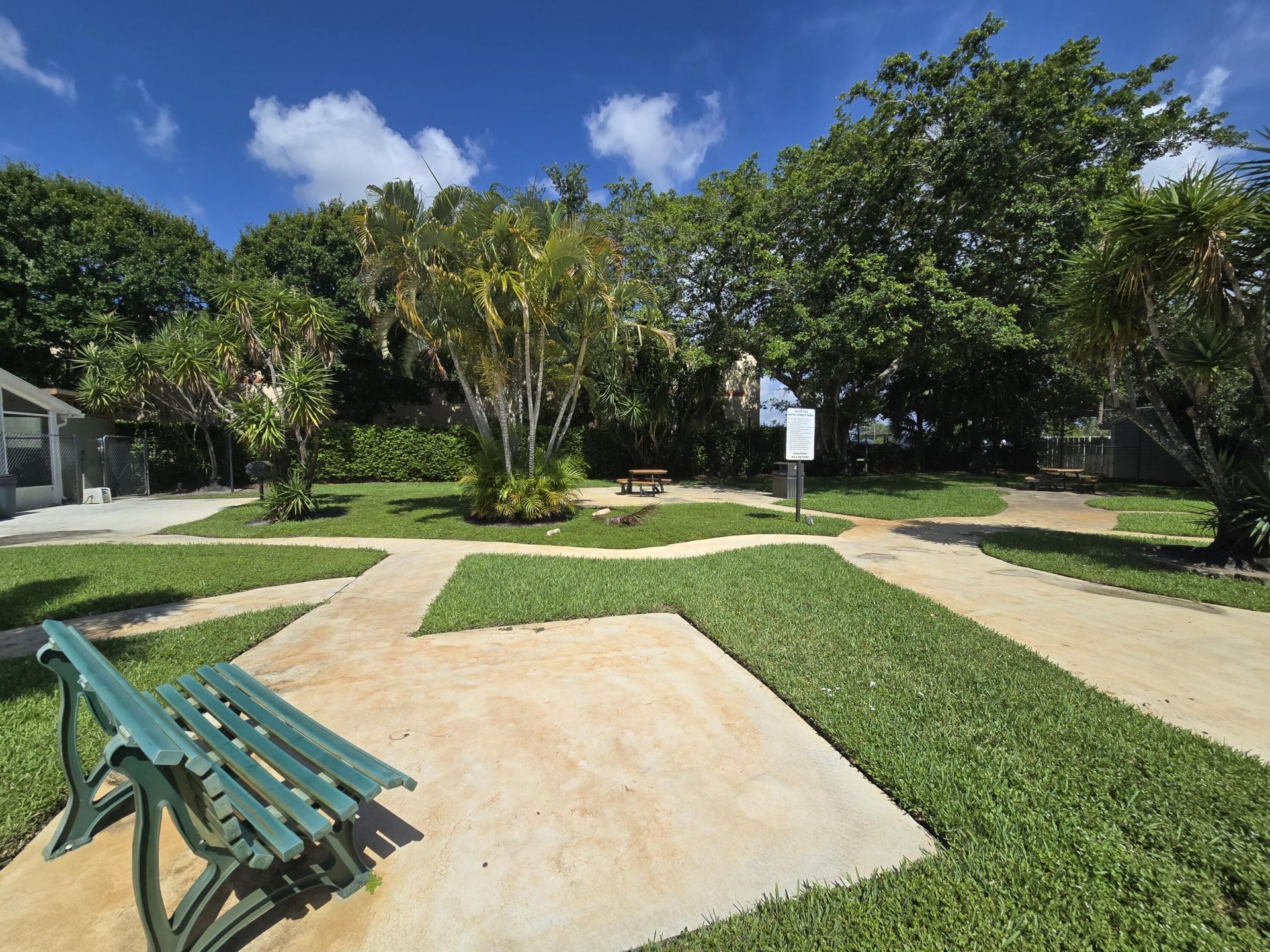 1530 Royal Forest Court, West Palm Beach, FL 33406 Photo
