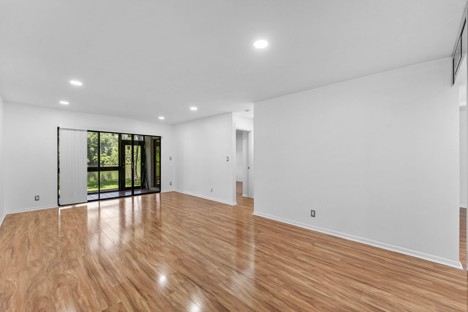 3821 Carambola Circle N, Unit 2942, Coconut Creek, FL 33066 Photo