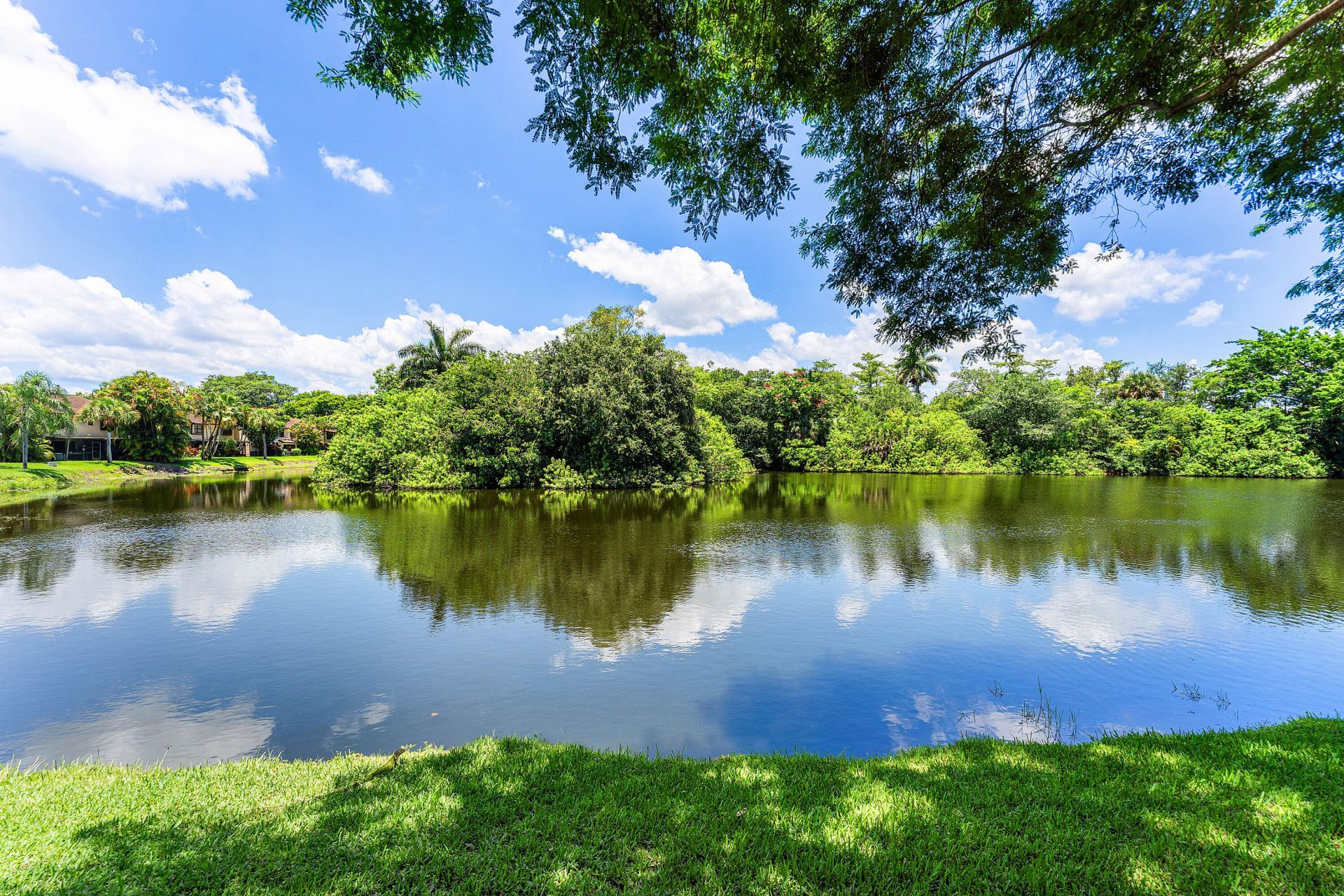 3821 Carambola Circle N, Unit 2942, Coconut Creek, FL 33066 Photo
