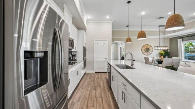 8425 101st Court, Vero Beach, FL 32967 Photo