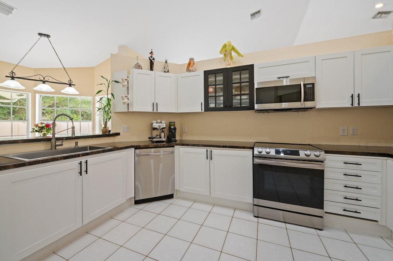 4080 NW 83rd Lane, Coral Springs, FL 33065 Photo