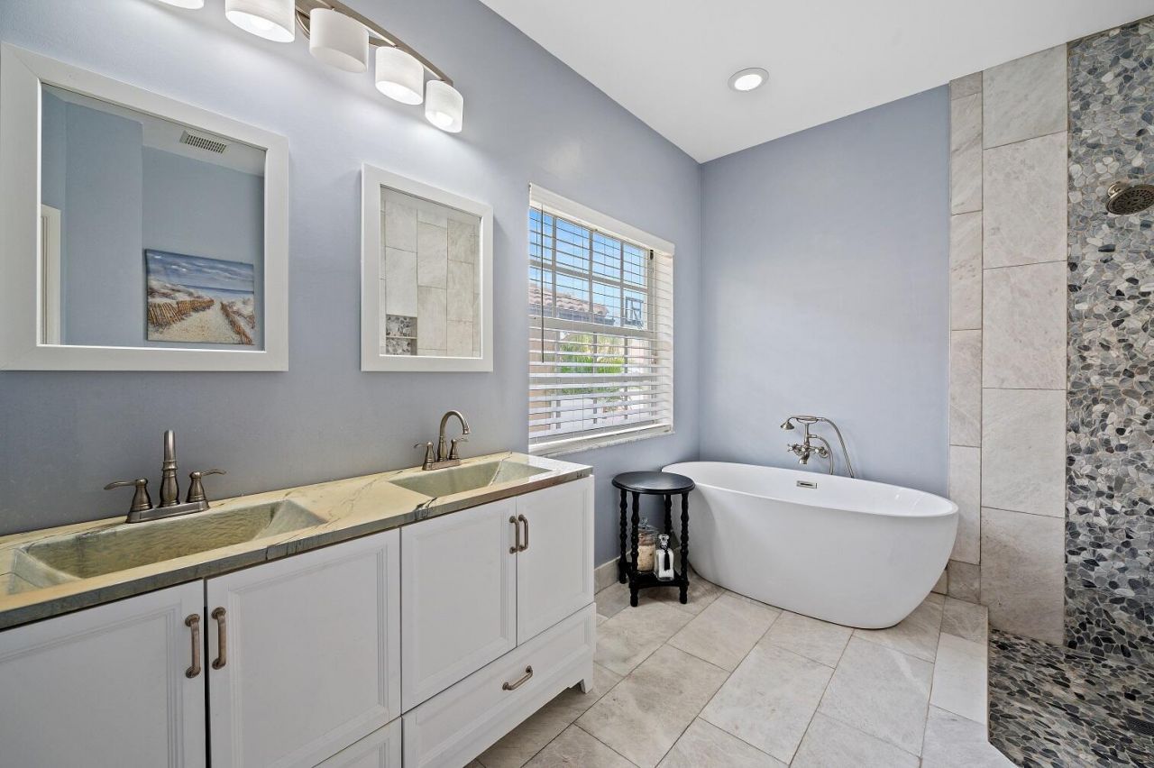 4080 NW 83rd Lane, Coral Springs, FL 33065 Photo