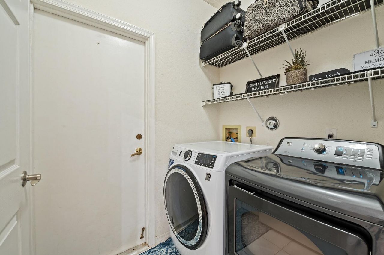 4080 NW 83rd Lane, Coral Springs, FL 33065 Photo