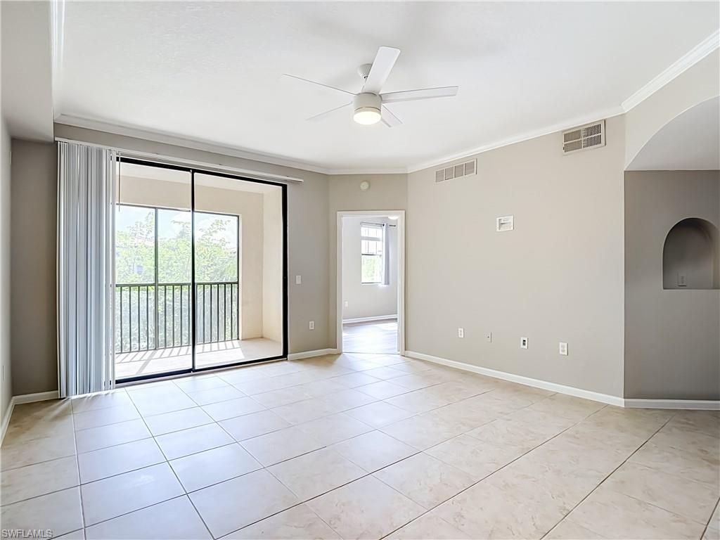 12936 Violino Ln, Unit 206, Naples, FL 34105 Photo