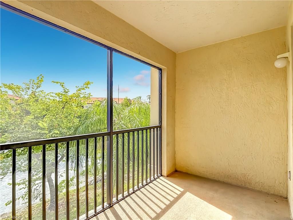 12936 Violino Ln, Unit 206, Naples, FL 34105 Photo