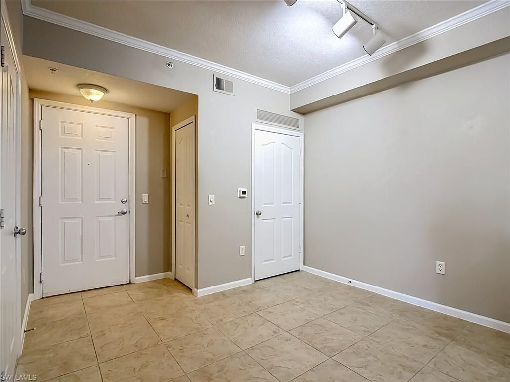 12936 Violino Ln, Unit 206, Naples, FL 34105 Photo