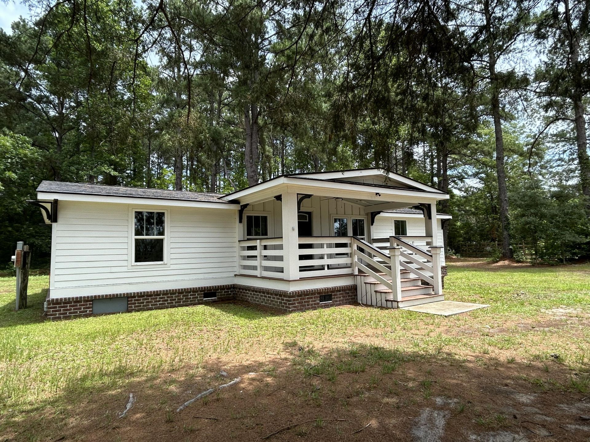 1033 Dawson Street Photo 50