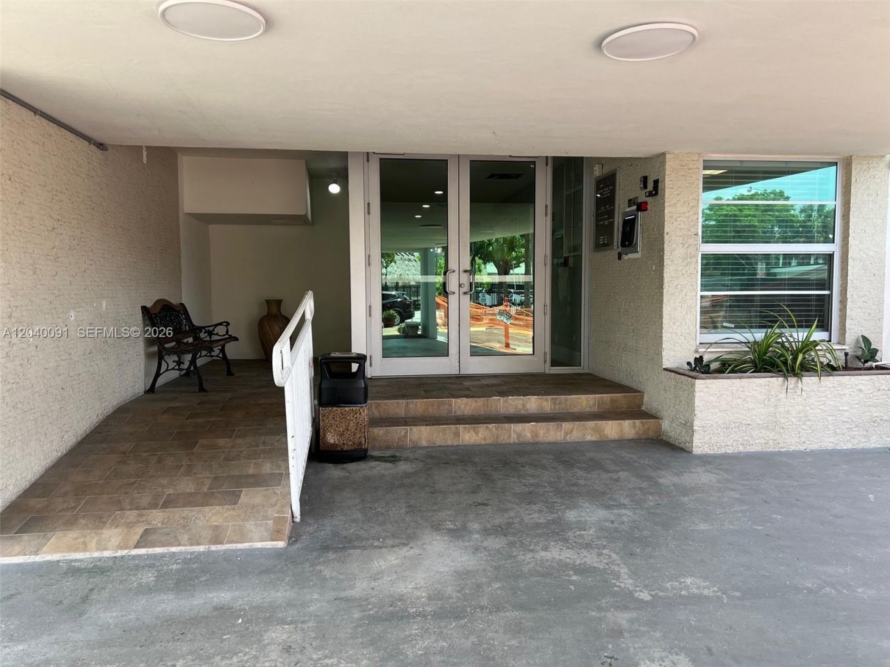 13155 Ixora Ct , Unit 703, North Miami, FL 33181 Photo