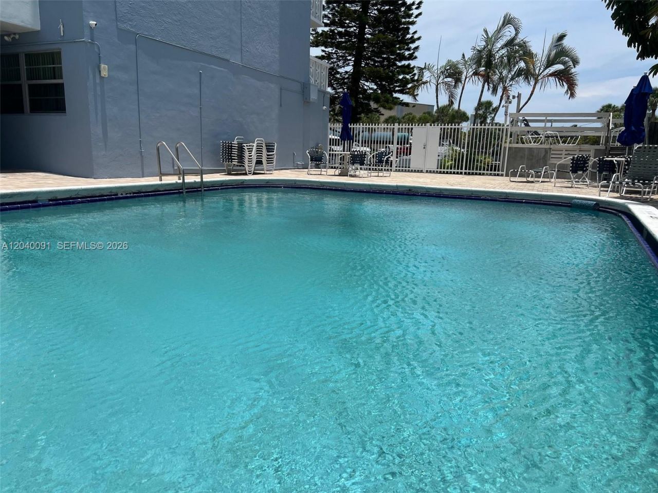 13155 Ixora Ct , Unit 703, North Miami, FL 33181 Photo