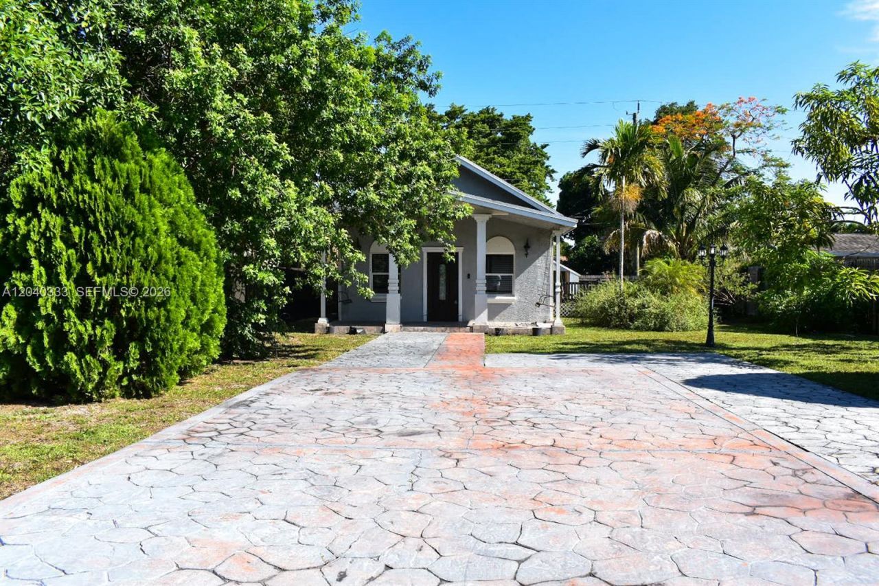 2218 Harding St , Hollywood, FL 33020 Photo