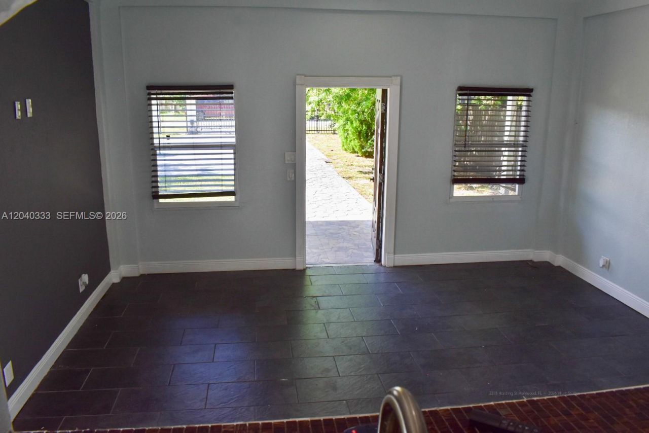 2218 Harding St , Hollywood, FL 33020 Photo
