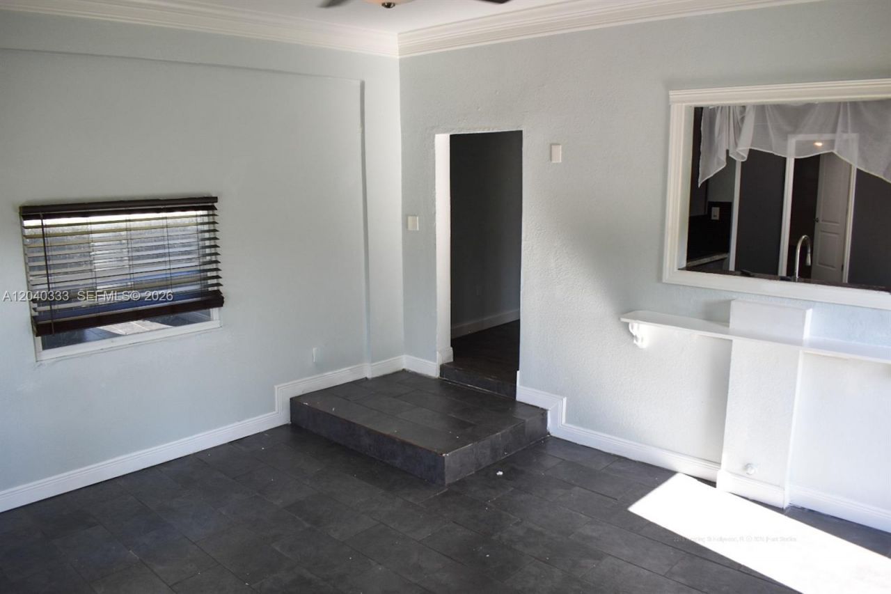 2218 Harding St , Hollywood, FL 33020 Photo