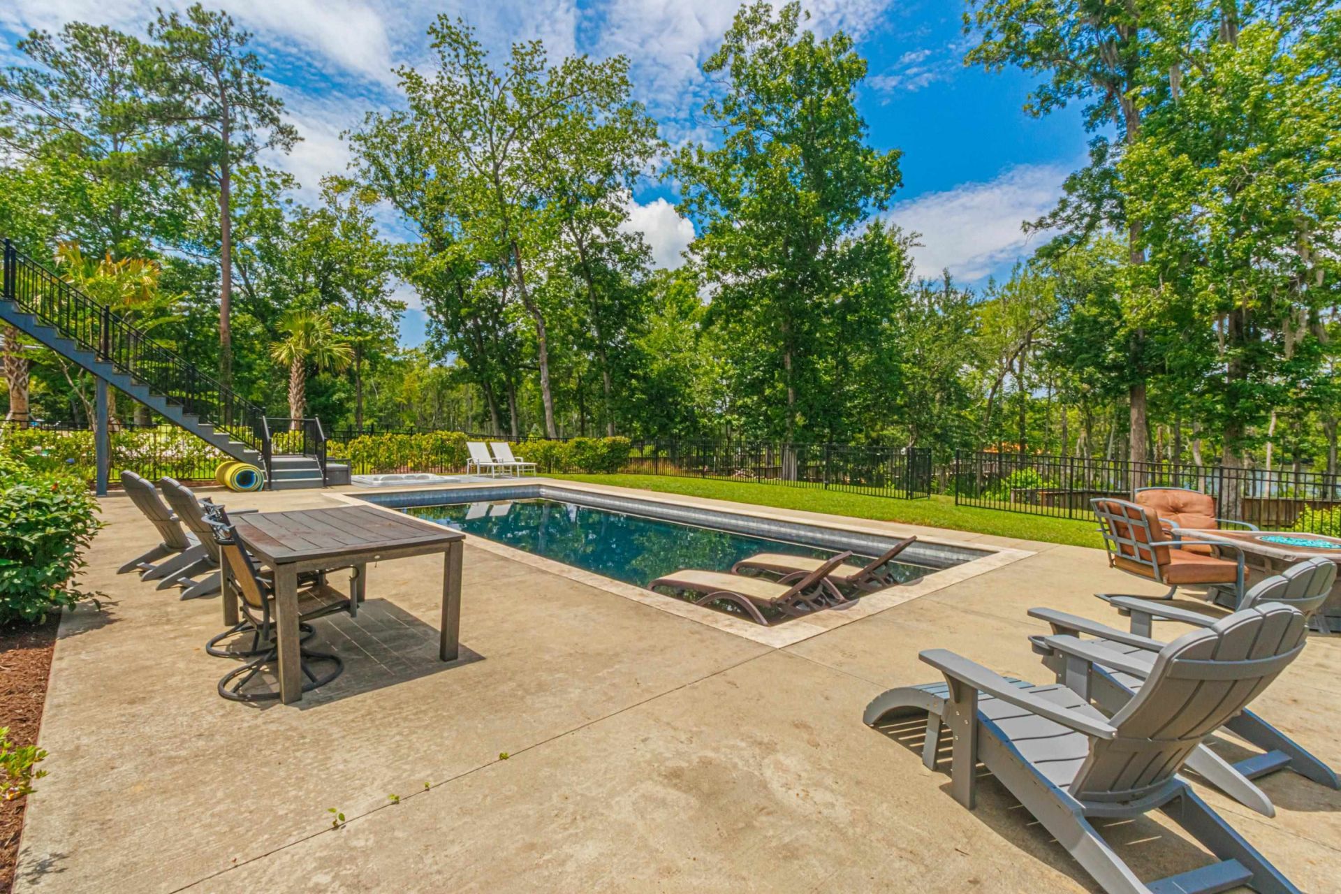 368 Chamberlin Rd. Photo 52