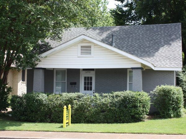 3779 SPOTTSWOOD AVE, Memphis, TN 38111