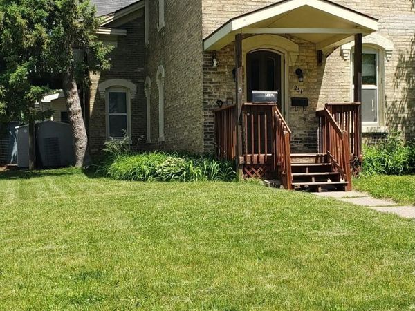 231 4th Street, Baraboo, WI 53913