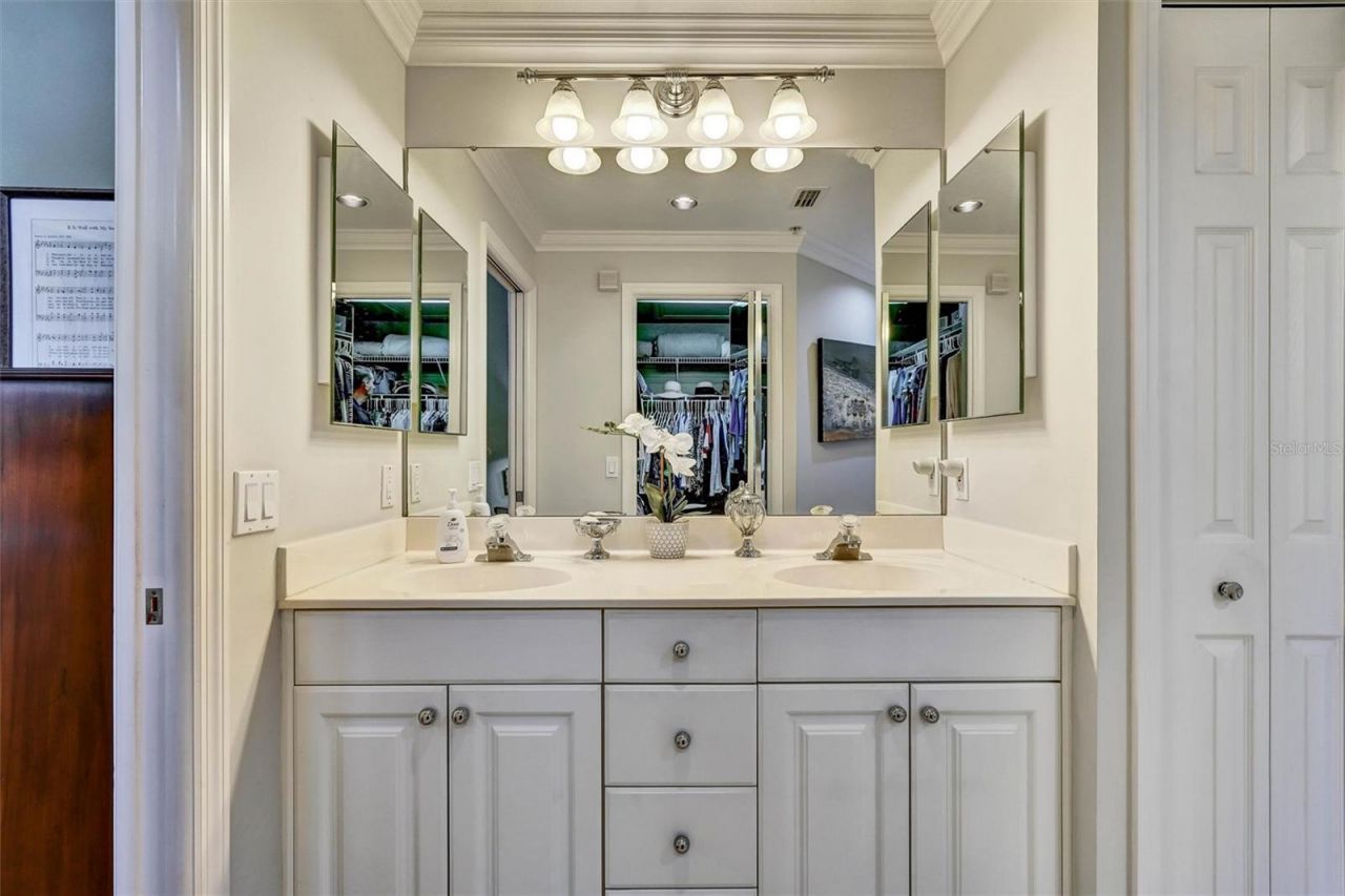 5405 Stoneybrook Lane, Bradenton, FL 34203 Photo