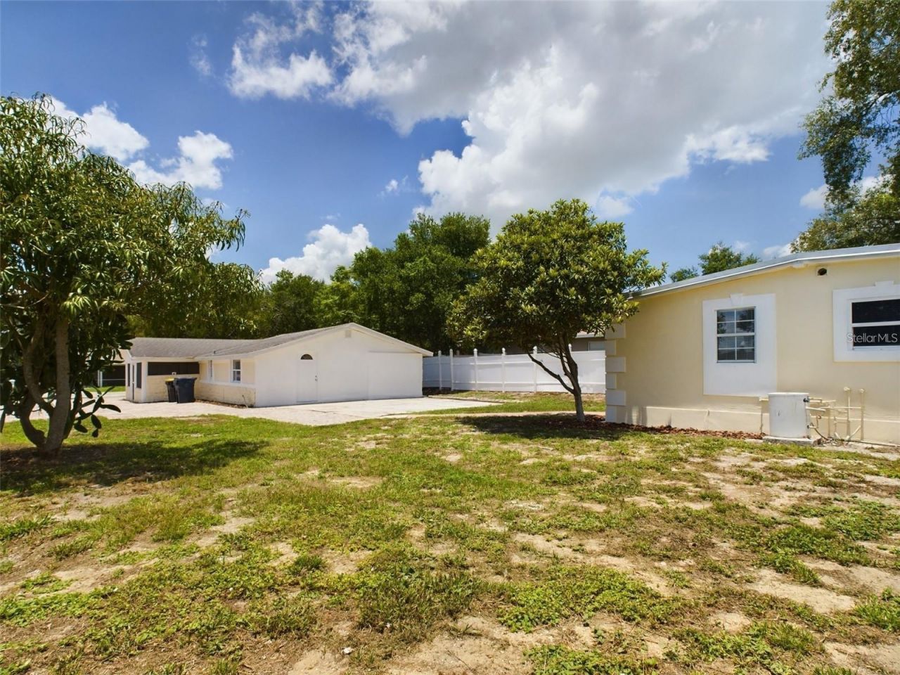 617 Lime , Auburndale, FL 33823 Photo