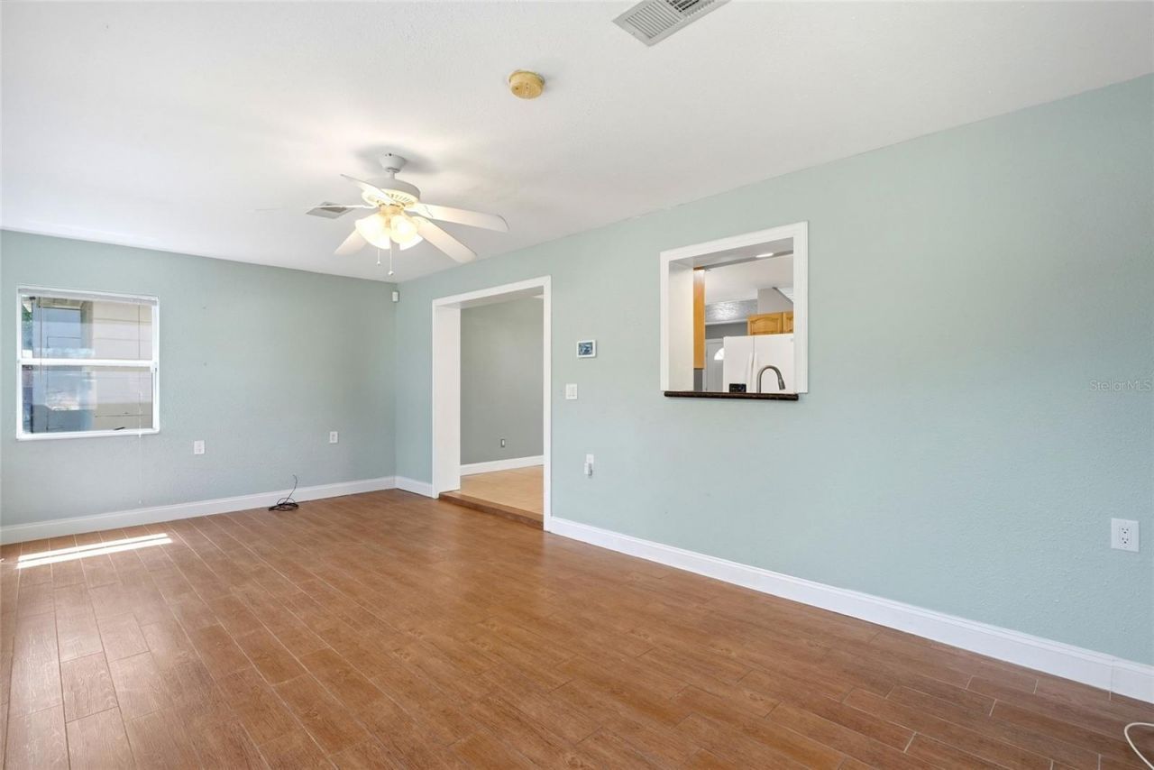 5697 33rd Avenue N, Saint Petersburg, FL 33710 Photo