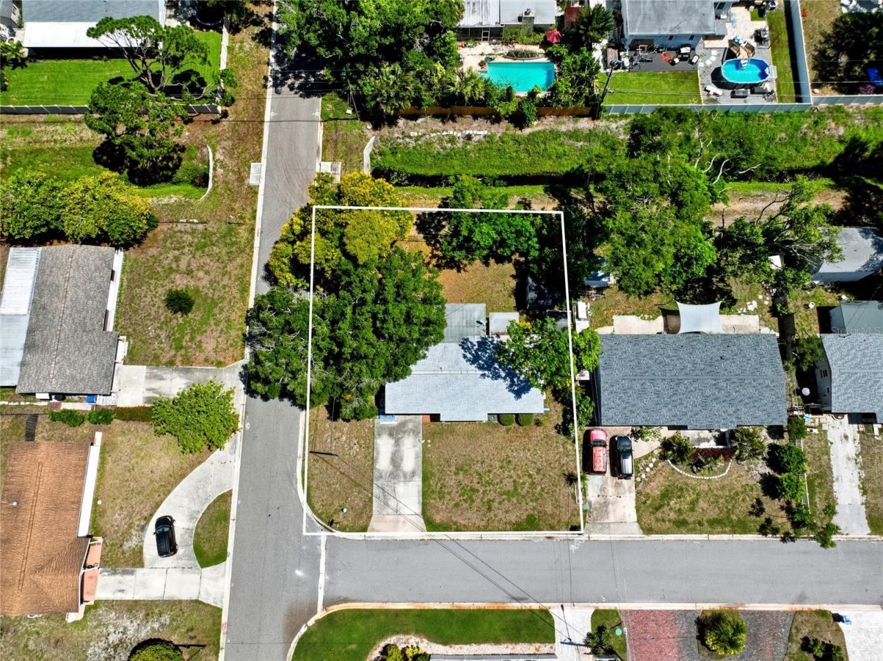 5697 33rd Avenue N, Saint Petersburg, FL 33710 Photo