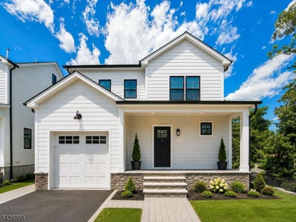 298 Main St, Millburn, NJ 07041