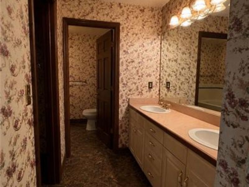 6646 Washington Circle, Middletown, OH 45005 Photo 12