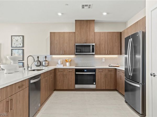 10407 Sapphire Storm Street , Las Vegas, NV 89141