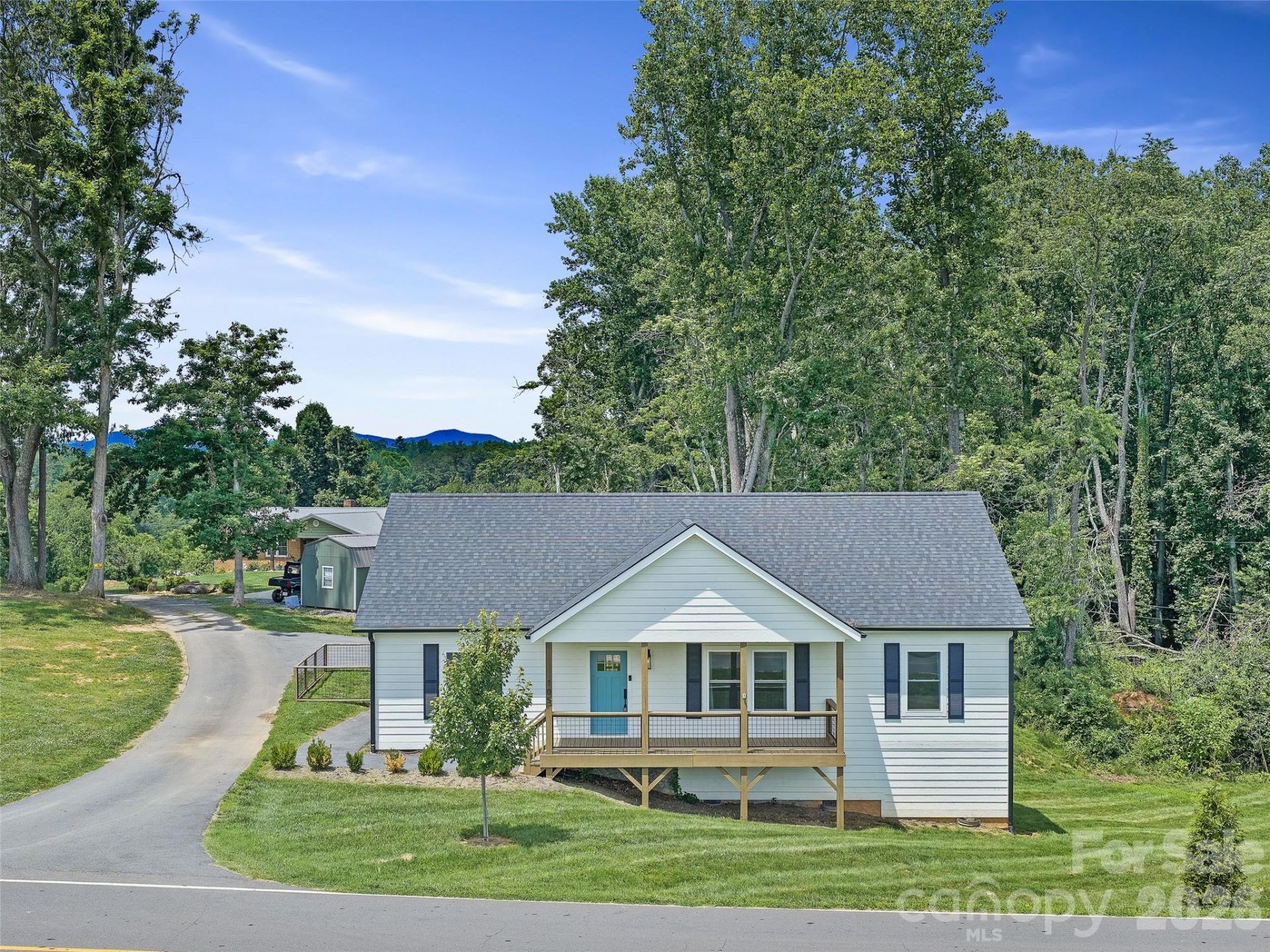 105 Crowder Hills Lane , Asheville, NC 28804 Main Photo