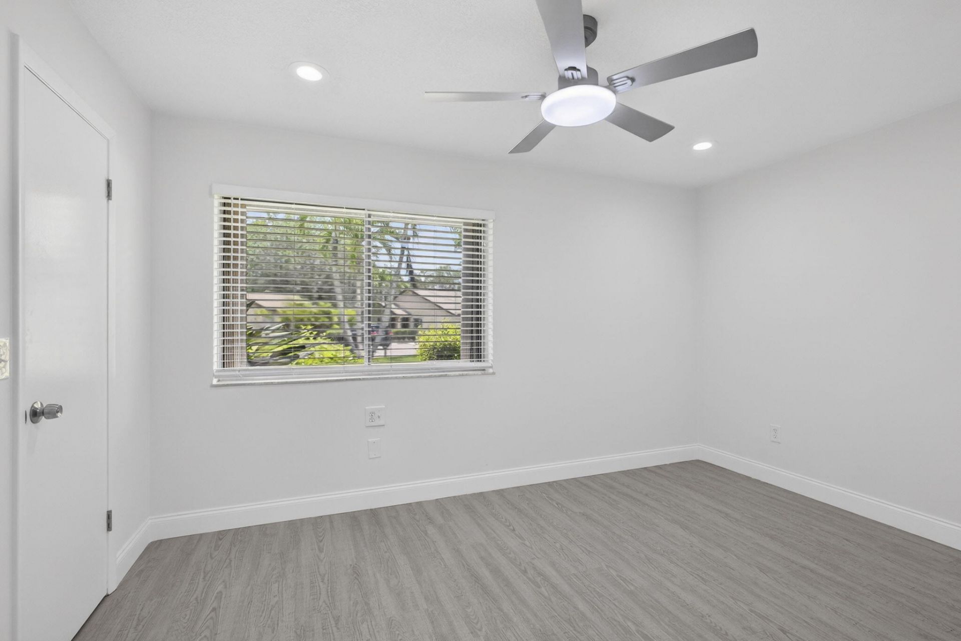 148 Village Walk Drive, Unit 24, Royal Palm Beach, FL 33411 Photo