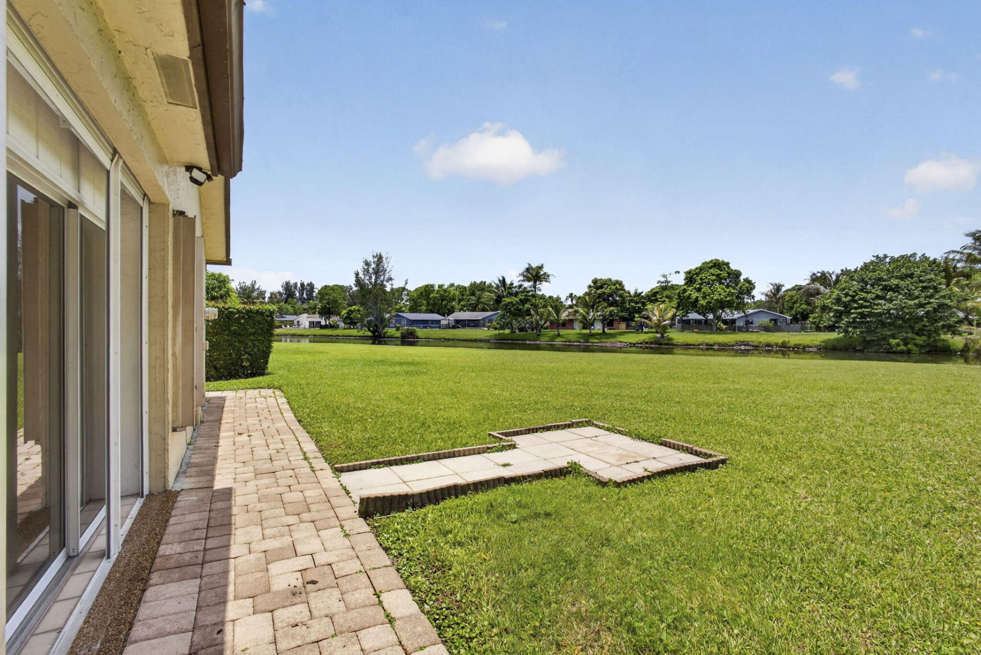 148 Village Walk Drive, Unit 24, Royal Palm Beach, FL 33411 Photo