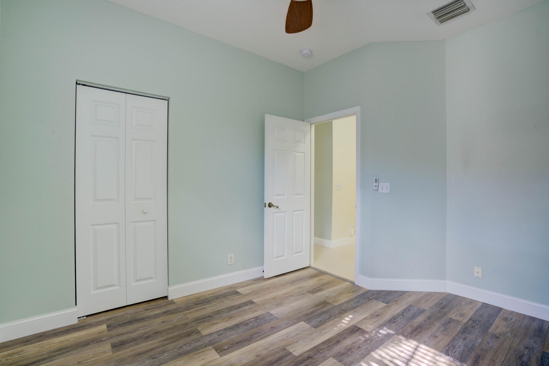 115 Lighthouse Circle, Unit B, Tequesta, FL 33469 Photo
