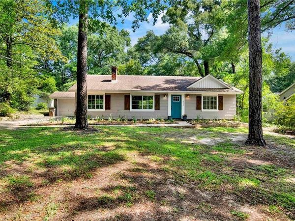 4712 Princeton Drive, Mobile, AL 36618