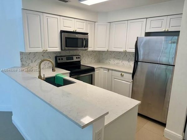 2445 SW 18th Ter, Unit 105, Fort Lauderdale, FL 33315