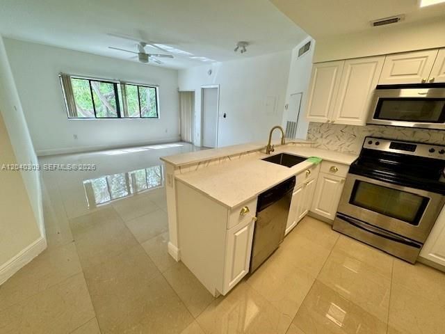 2445 SW 18th Ter, Unit 105, Fort Lauderdale, FL 33315 Photo