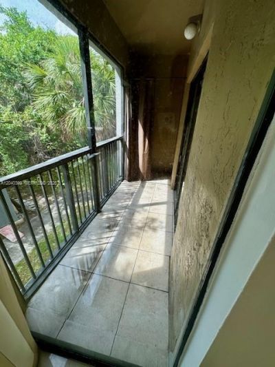 2445 SW 18th Ter, Unit 105, Fort Lauderdale, FL 33315 Photo