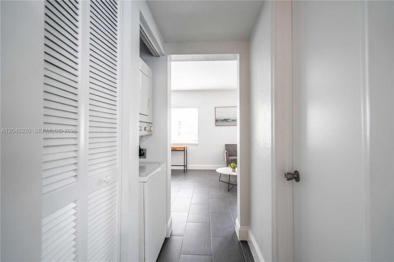 1007 Bay Dr , Unit 104, Miami Beach, FL 33141 Photo