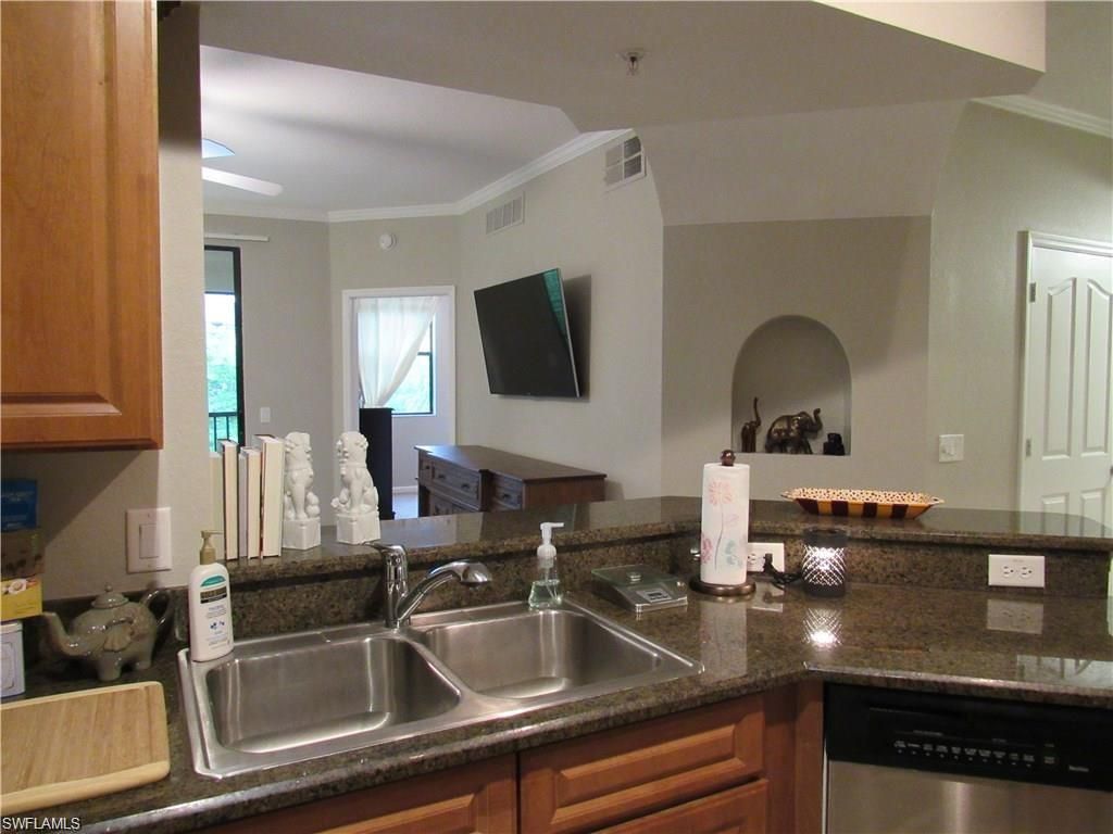 12936 Violino Ln, Unit 206, Naples, FL 34105 Photo