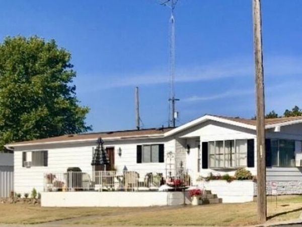 402 W 6th Avenue , Ritzville, WA 99169