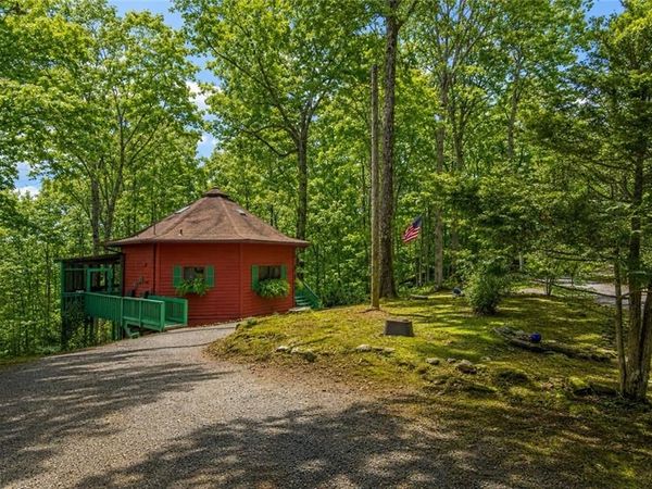 102 Mizzen Court , Ellijay, GA 30540